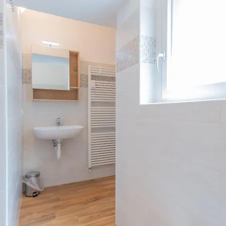 Alloro By Interhome Διαμέρισμα Perledo