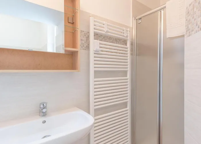Alloro By Interhome Apartamento