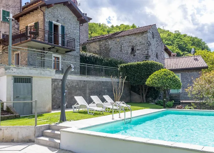 Alloro By Interhome *