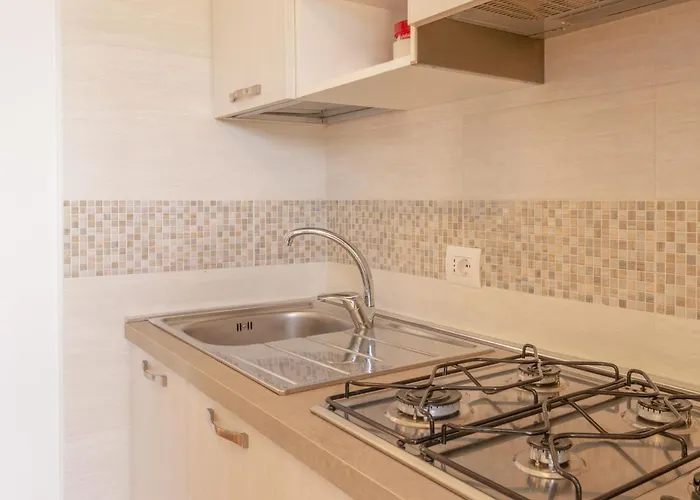 Lägenhet Alloro By Interhome